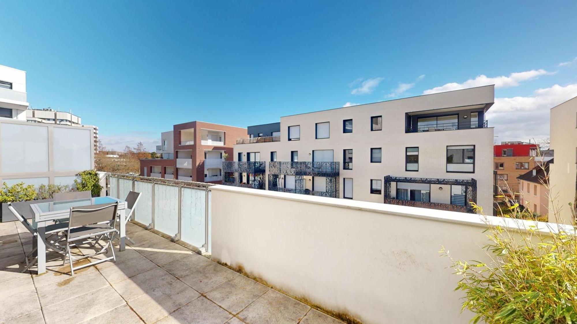 Cityheart Constellation Avec Parking Strasbourg Luaran gambar